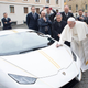 Illustration for article titled The Pope's Lamborghini Huracan Sold For Almost $1 Million